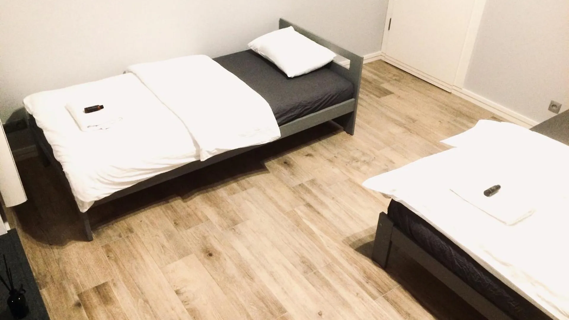 Apartament Fractal Guest Rooms - Poznan Centrum Andersia Square & Old Town